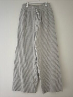 Grey Bandit Unwritten Love Knit Pants in Grey Size Small